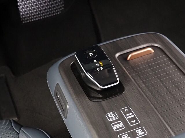 2023 Nissan ARIYA PLATINUM+ e-4ORCE AWD *HEADS-UP DISPLAY, NAVIGATION, SAFETY ALERTS, ADAPTIVE CRUISE, 360 VIEW CAMERA, PANORAMA MOONROOF, NAPPA LEATHER, CLIMATE SEATS, WIRELESS CHARGING, BOSE AUDIO, APPLE CARPLAY Round Rock TX