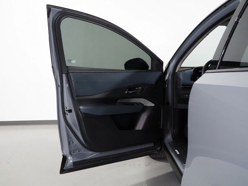 2023 Nissan ARIYA PLATINUM+ e-4ORCE AWD *HEADS-UP DISPLAY, NAVIGATION, SAFETY ALERTS, ADAPTIVE CRUISE, 360 VIEW CAMERA, PANORAMA MOONROOF, NAPPA LEATHER, CLIMATE SEATS, WIRELESS CHARGING, BOSE AUDIO, APPLE CARPLAY Round Rock TX