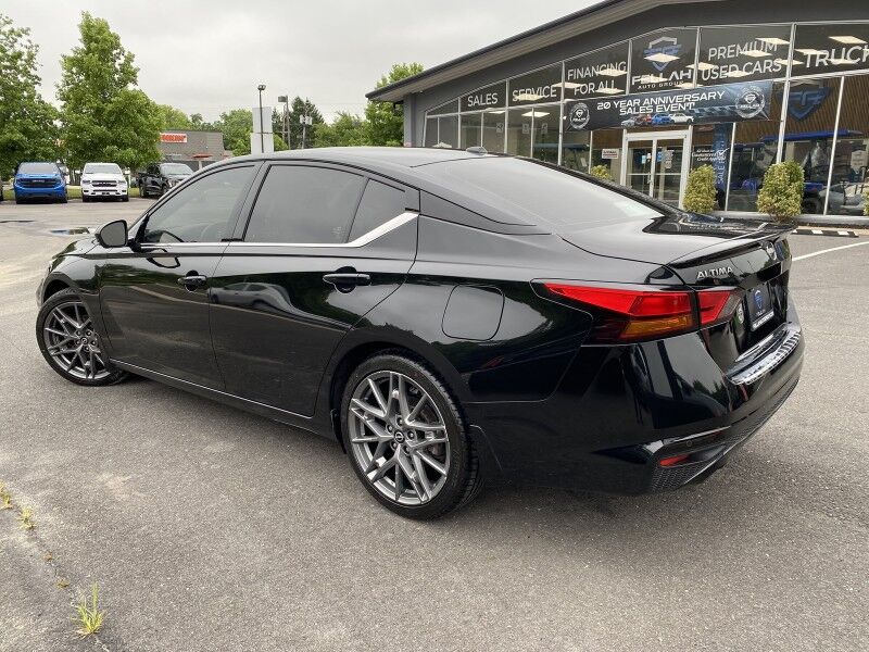 2023 Nissan Altima 2.0 SR