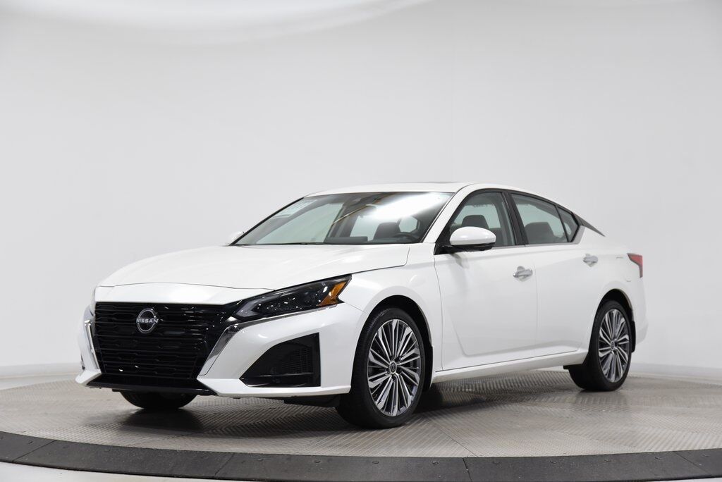 2023 Nissan Altima 2.5 SL Akron OH