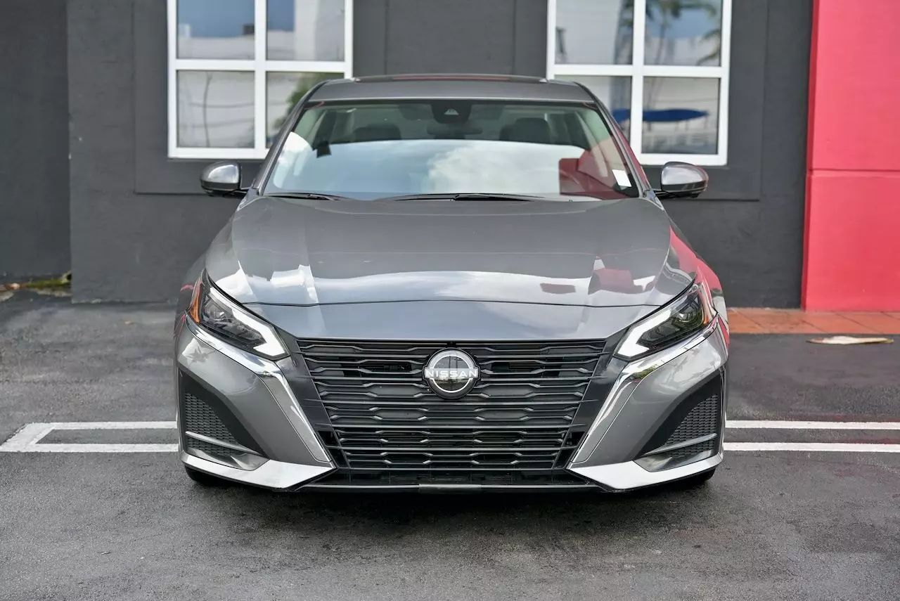 2023 Nissan Altima 2.5 SL Sedan 4D Doral FL