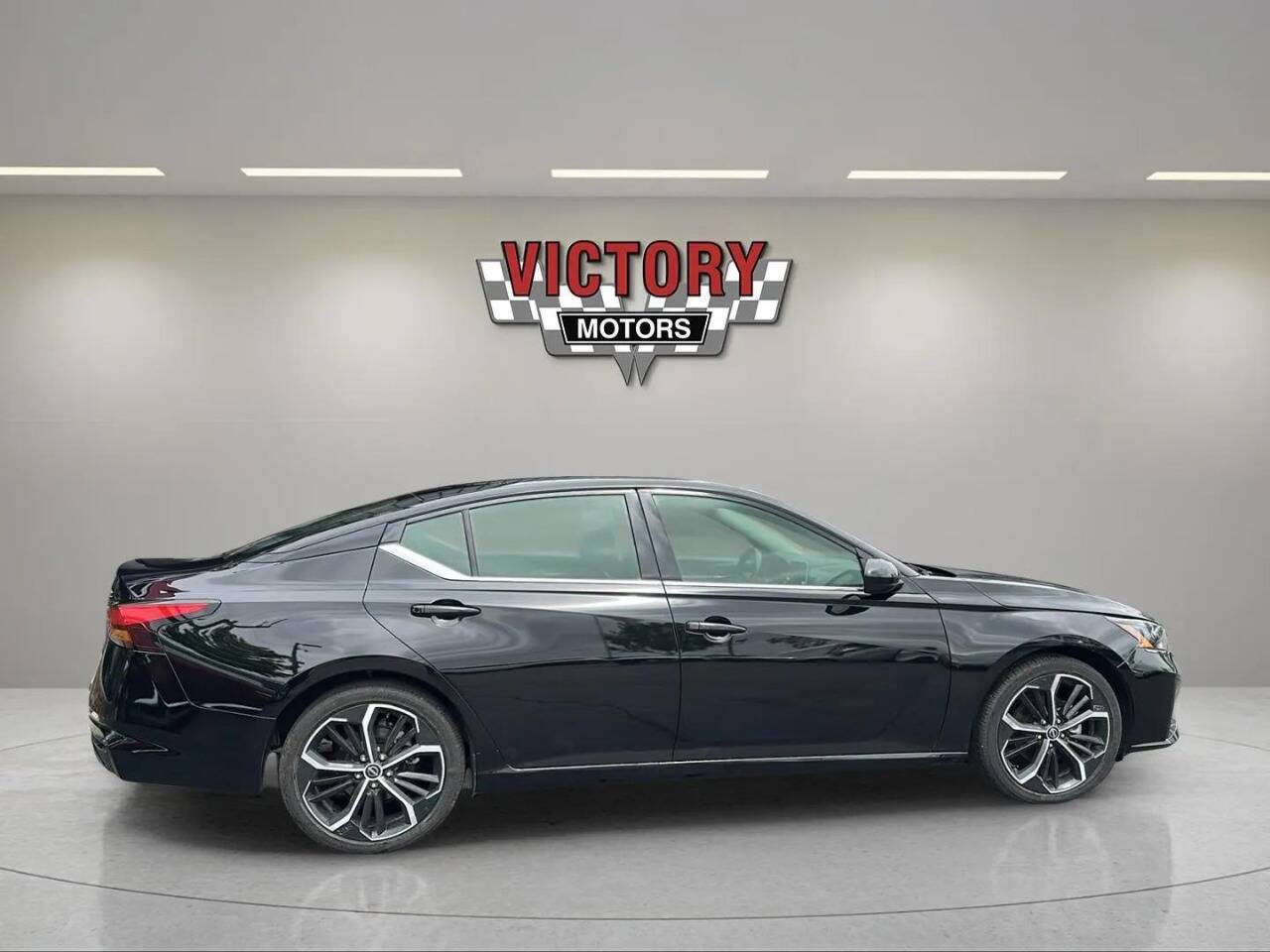 2023 Nissan Altima 2.5 SR 4dr Sedan Chesterfield MI
