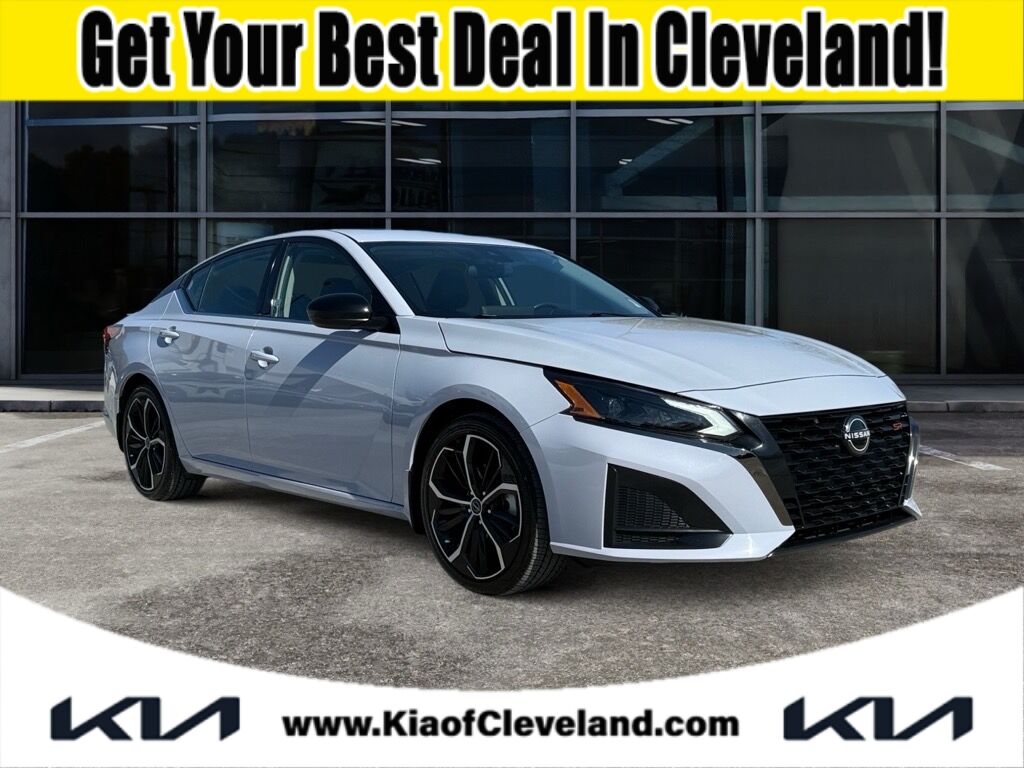 2023 Nissan Altima 2.5 SR