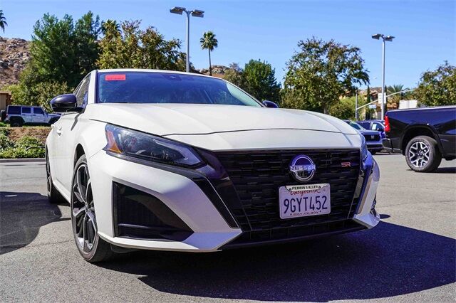 2023 Nissan Altima 2.5 SR