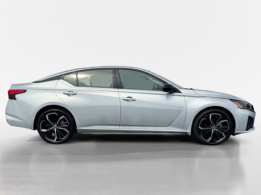 2023 Nissan Altima 2.5 SR Morristown TN