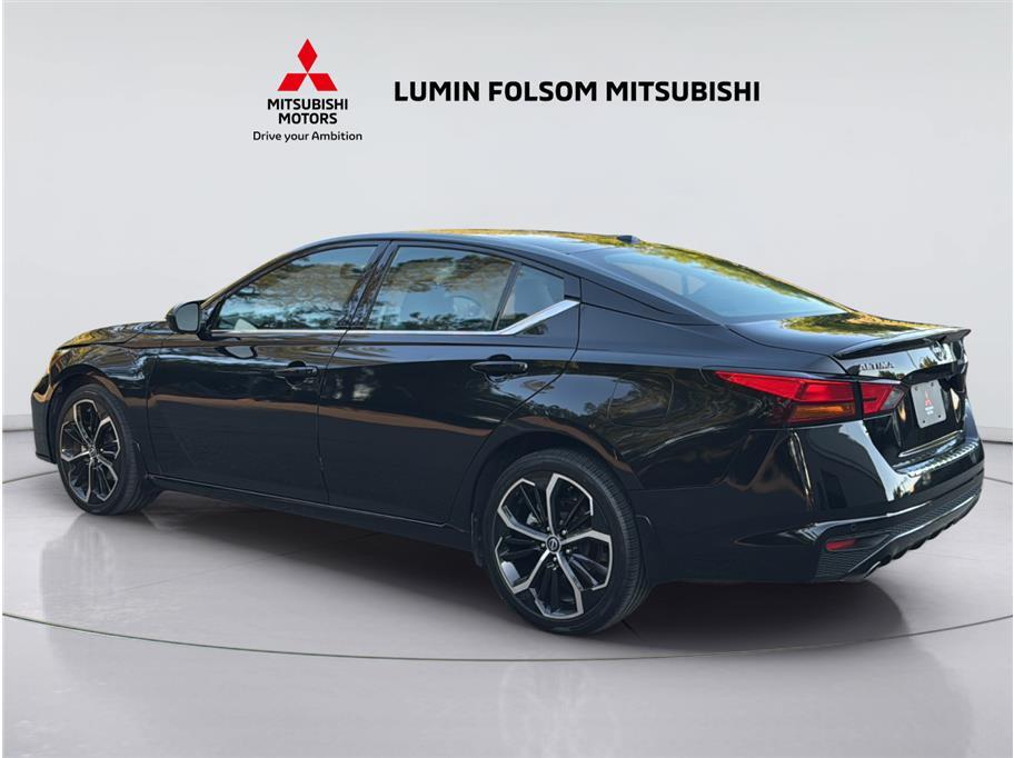 2023 Nissan Altima 2.5 SR Sedan 4D
