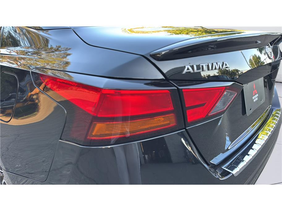 2023 Nissan Altima 2.5 SR Sedan 4D Folsom CA