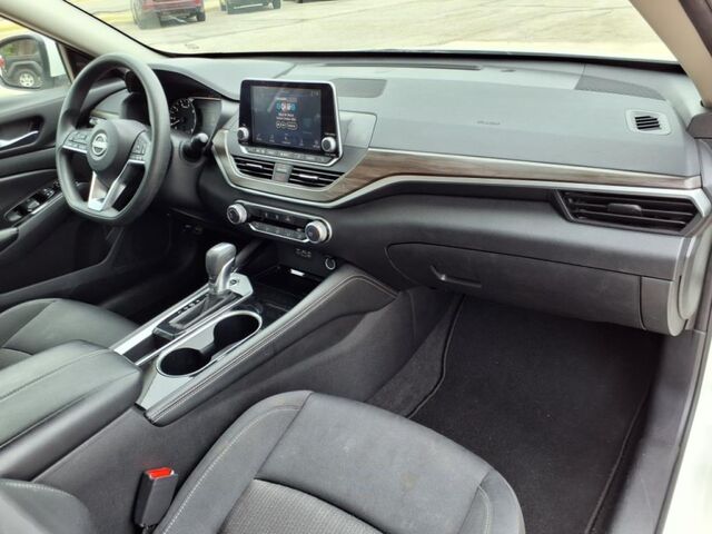 2023 Nissan Altima 2.5 SV  TX