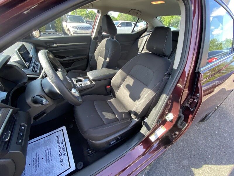 2023 Nissan Altima 2.5 SV Bristol  PA