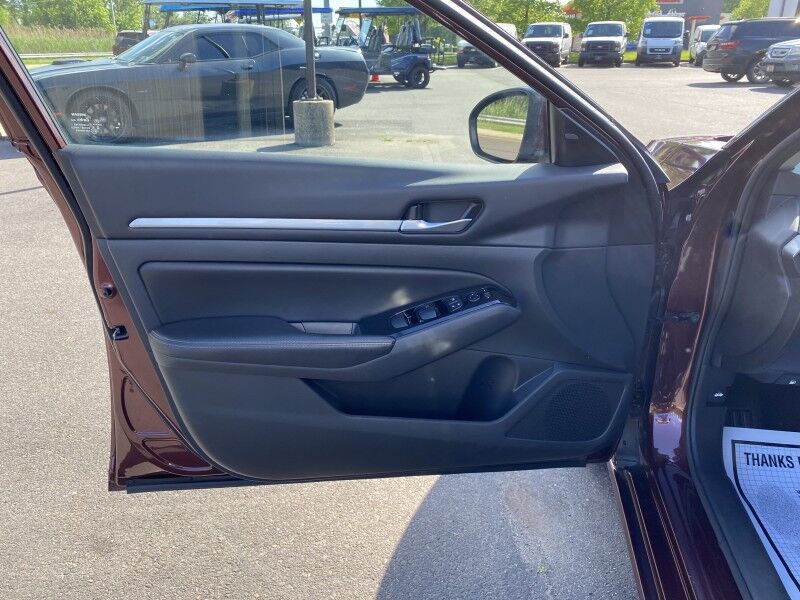 2023 Nissan Altima 2.5 SV Bristol  PA