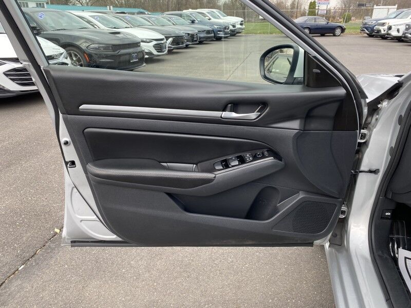 2023 Nissan Altima 2.5 SV Springfield PA