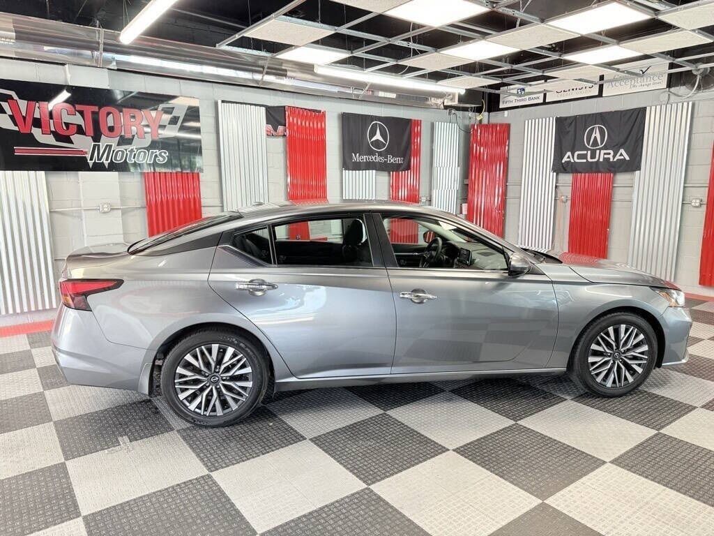 2023 Nissan Altima 2.5 SV Royal Oak MI