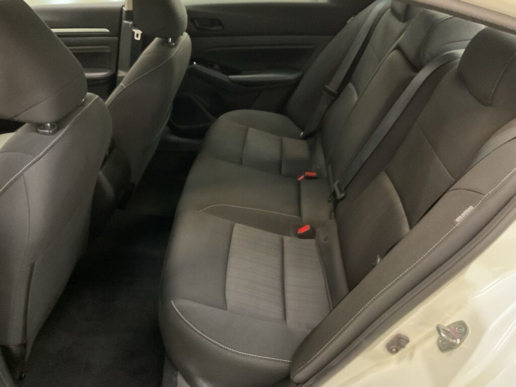2023 Nissan Altima 2.5 SV Duluth MN