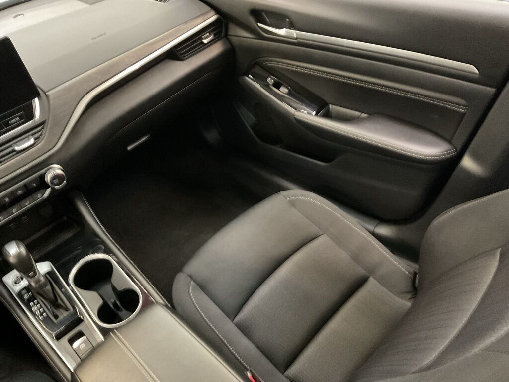 2023 Nissan Altima 2.5 SV Duluth MN