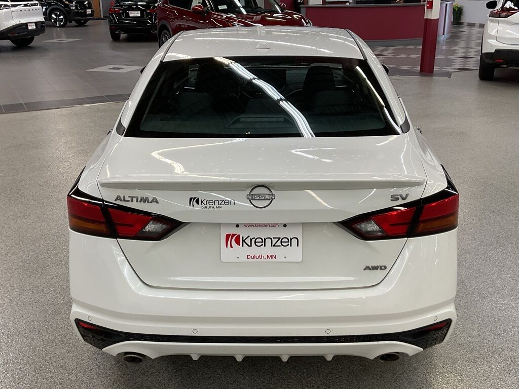 2023 Nissan Altima 2.5 SV Duluth MN