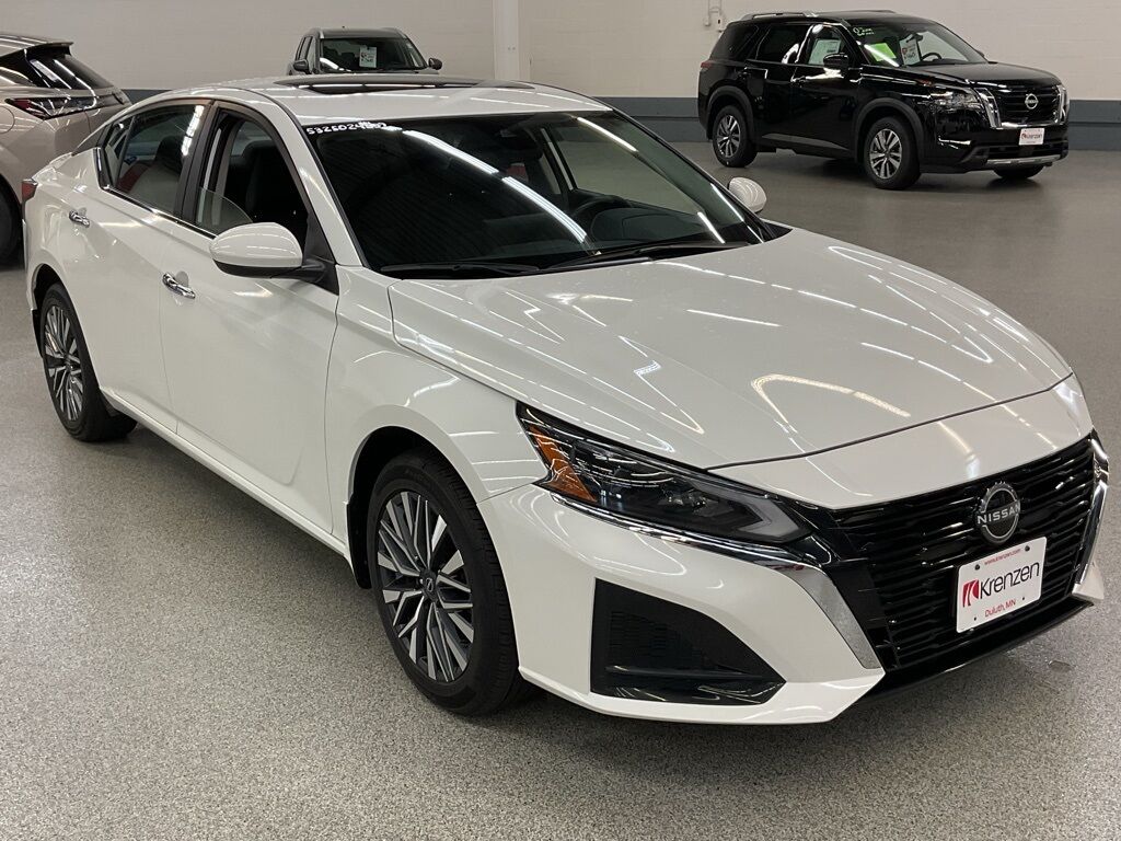 2023 Nissan Altima 2.5 SV Duluth MN
