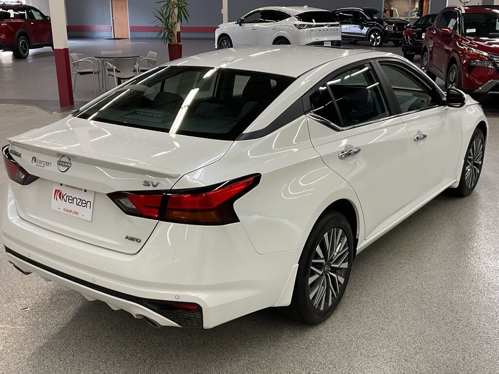 2023 Nissan Altima 2.5 SV Duluth MN