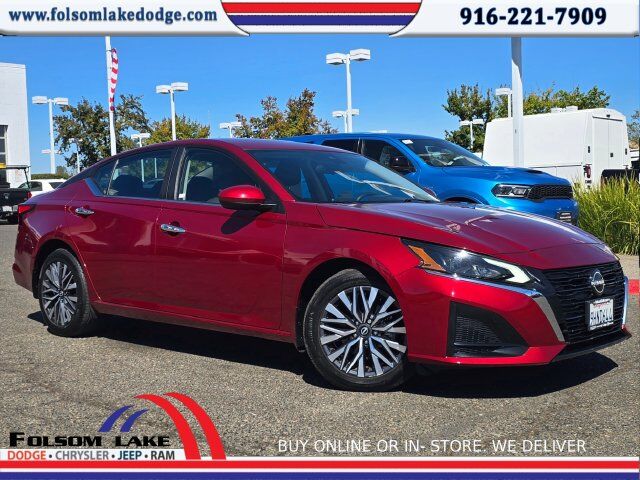 2023 Nissan Altima 2.5 SV