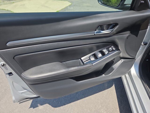 2023 Nissan Altima 2.5 SV Hamburg PA
