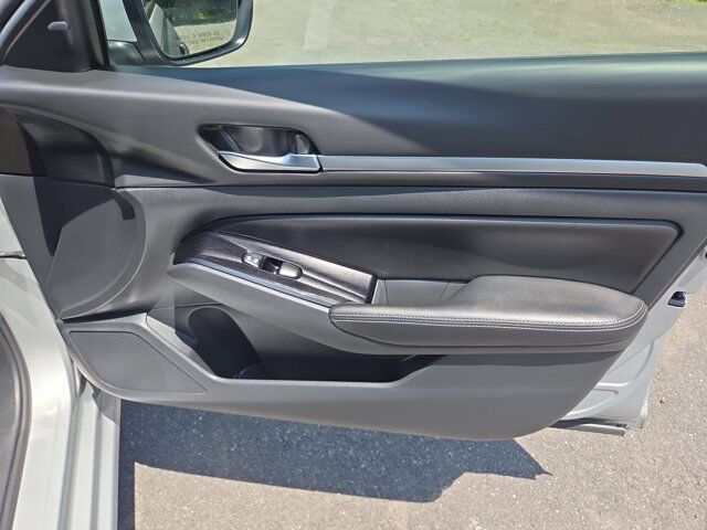 2023 Nissan Altima 2.5 SV Hamburg PA