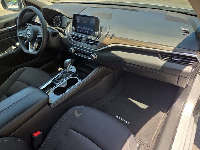 2023 Nissan Altima 2.5 SV Hamburg PA