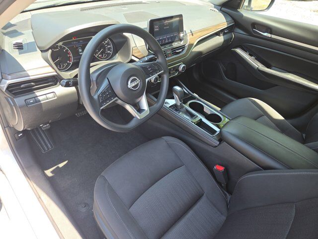 2023 Nissan Altima 2.5 SV Hamburg PA