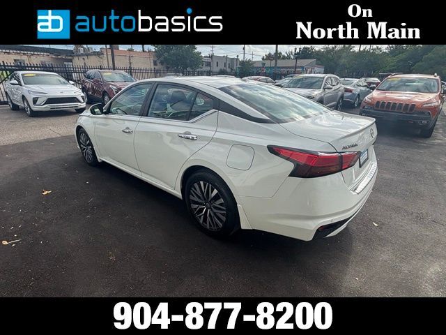 2023 Nissan Altima 2.5 SV