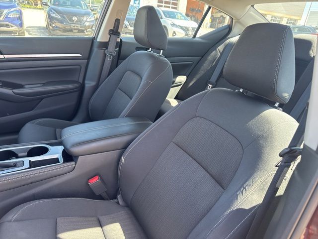 2023 Nissan Altima 2.5 SV Random Lake WI