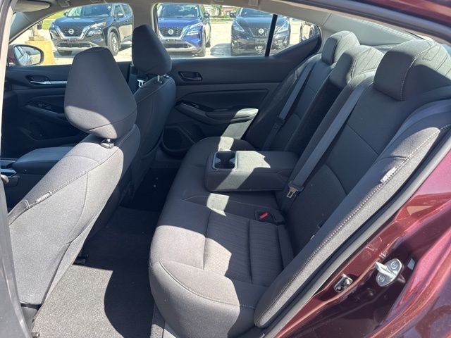 2023 Nissan Altima 2.5 SV Random Lake WI