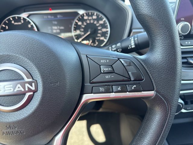 2023 Nissan Altima 2.5 SV Random Lake WI