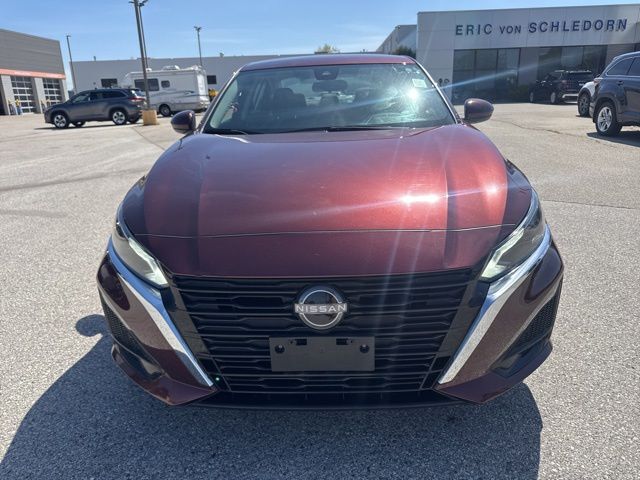 2023 Nissan Altima 2.5 SV Random Lake WI