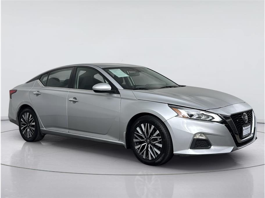 2023 Nissan Altima 2.5 SV Sedan 4D Folsom CA