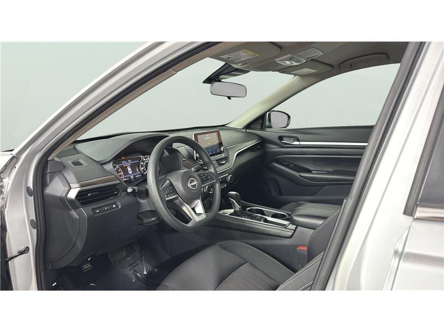 2023 Nissan Altima 2.5 SV Sedan 4D Folsom CA