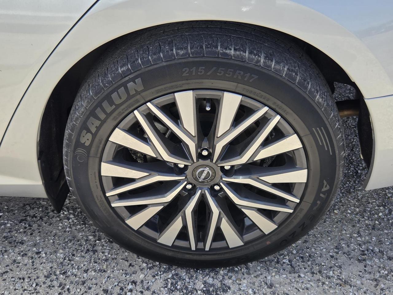 2023 Nissan Altima 2.5 SV Sedan Beeville TX