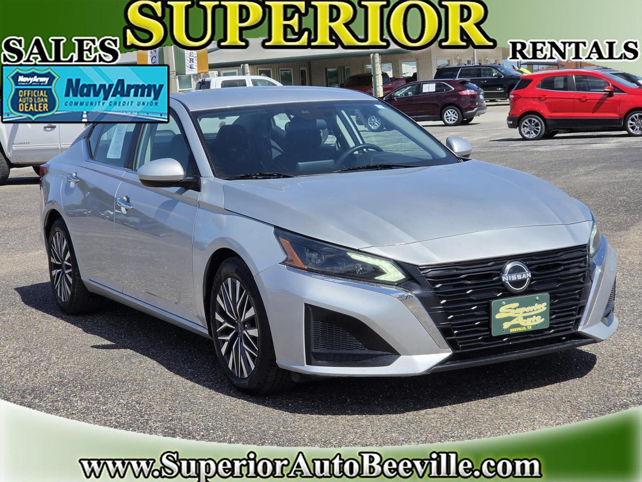 2023 Nissan Altima 2.5 SV Sedan