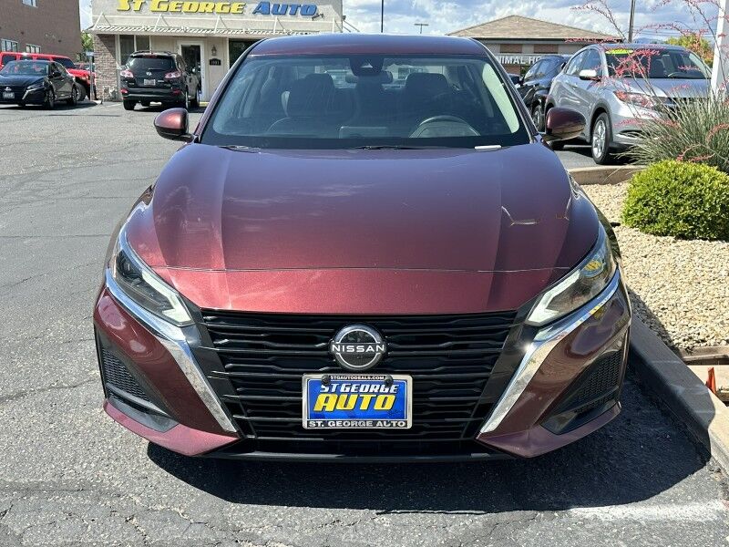 2023 Nissan Altima 2.5 SV photo 8