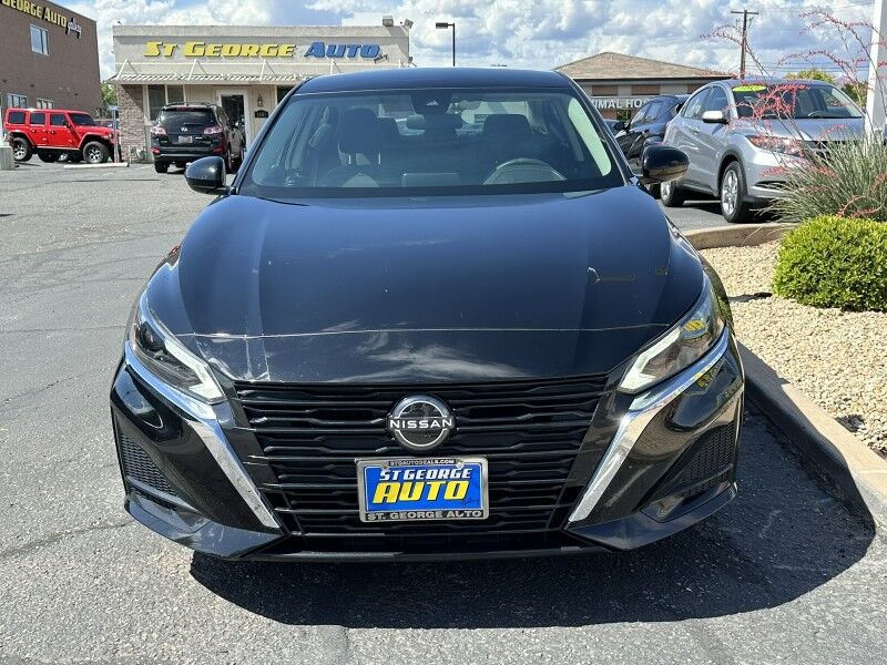 2023 Nissan Altima 2.5 SV photo 8