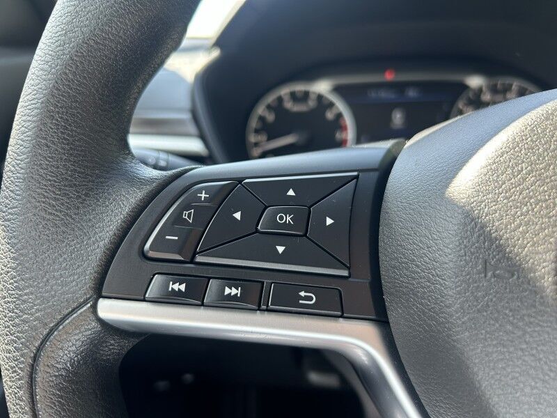 2023 Nissan Altima 2.5 SV Whitinsville MA