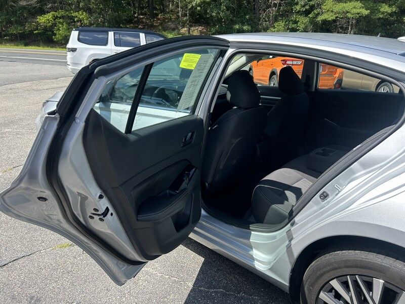 2023 Nissan Altima 2.5 SV Whitinsville MA