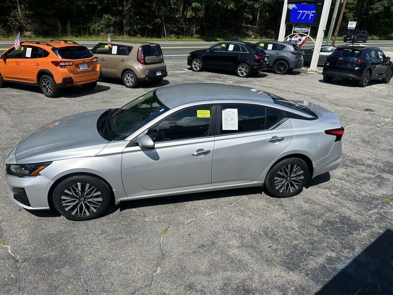 2023 Nissan Altima 2.5 SV Whitinsville MA