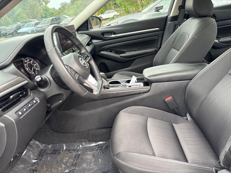 2023 Nissan Altima 2.5 SV w/PREMIUM PKG. SUNR. Seffner FL