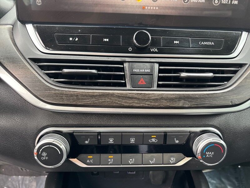 2023 Nissan Altima 2.5 SV w/PREMIUM PKG. SUNR. Seffner FL