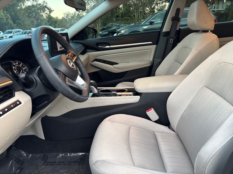 2023 Nissan Altima 2.5 SV w/PREMIUM PKG. SUNROOF. BIG DISPLAY Seffner FL