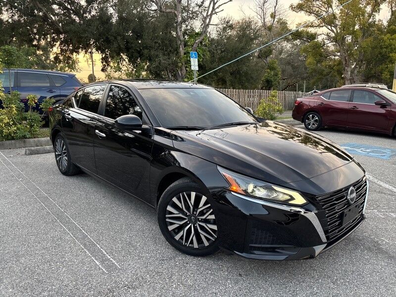 2023 Nissan Altima 2.5 SV w/PREMIUM PKG. SUNROOF. BIG DISPLAY Seffner FL