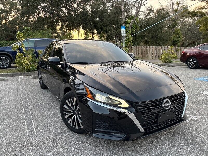 2023 Nissan Altima 2.5 SV w/PREMIUM PKG. SUNROOF. BIG DISPLAY Seffner FL