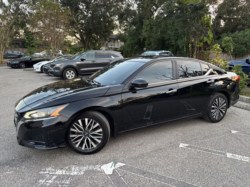2023 Nissan Altima 2.5 SV w/PREMIUM PKG. SUNROOF. BIG DISPLAY Seffner FL