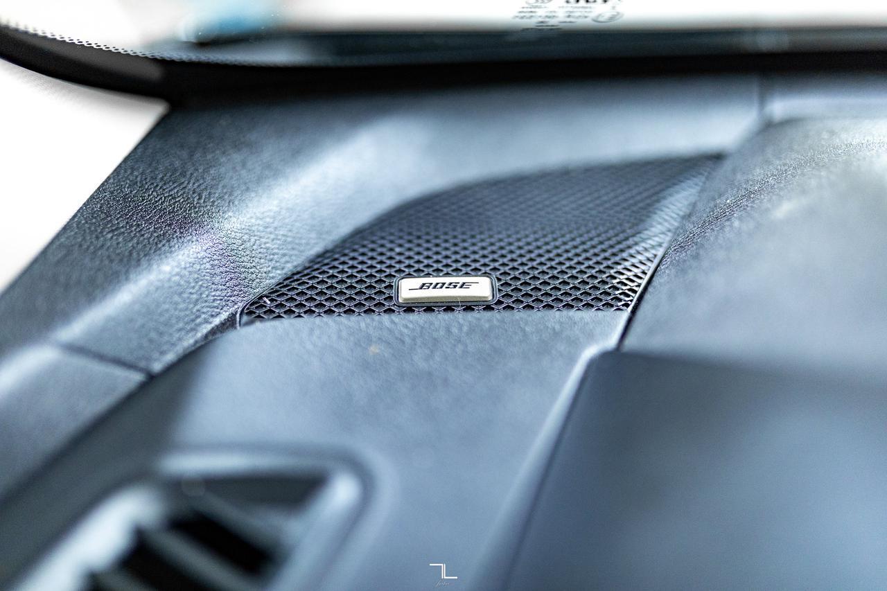 2023 Nissan Altima AWD SR Leather Roof BCam Red Deer AB