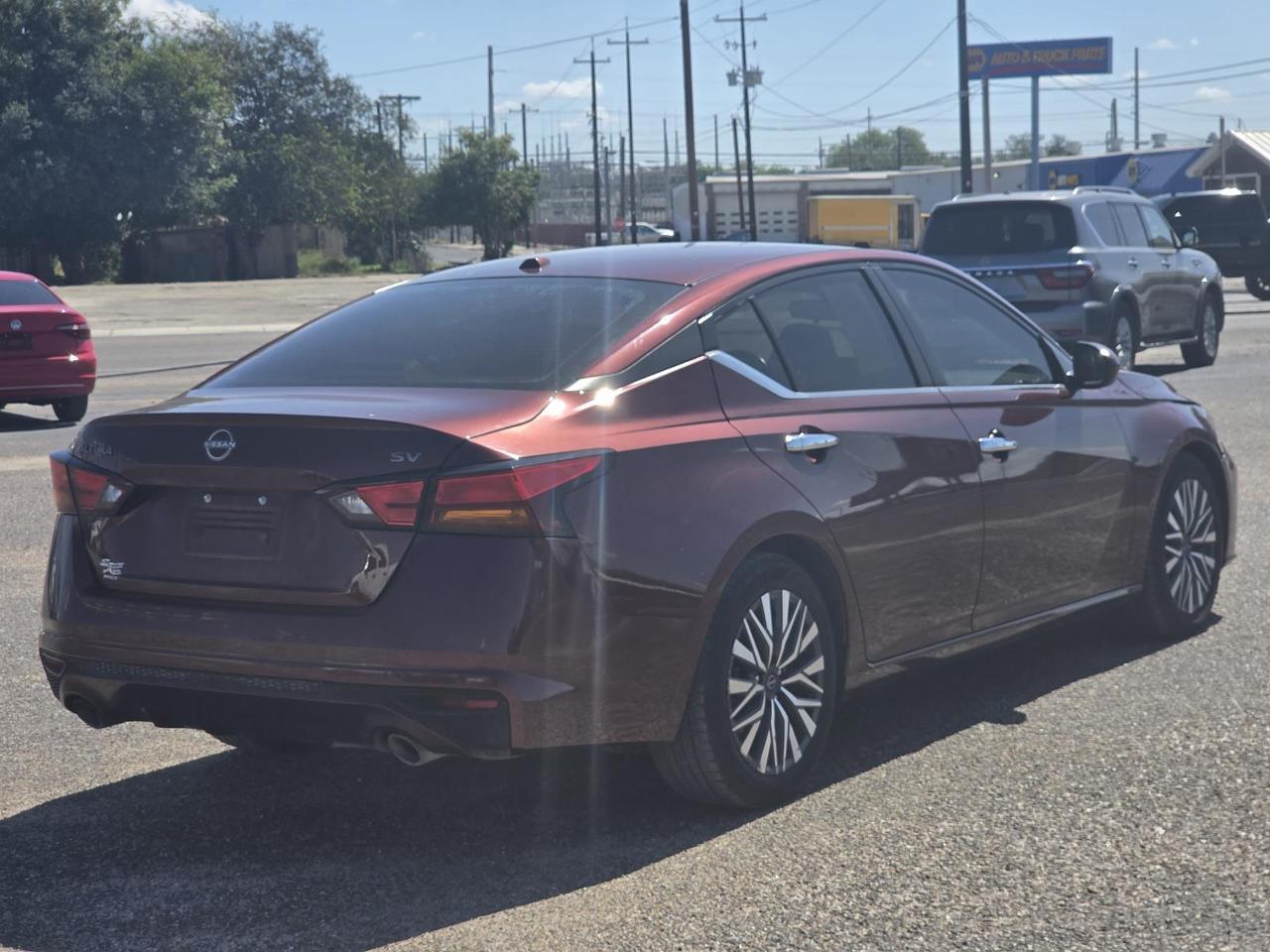 2023 Nissan Altima SV