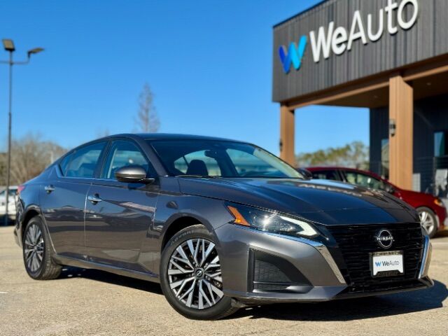 2023 Nissan Altima SV FWD