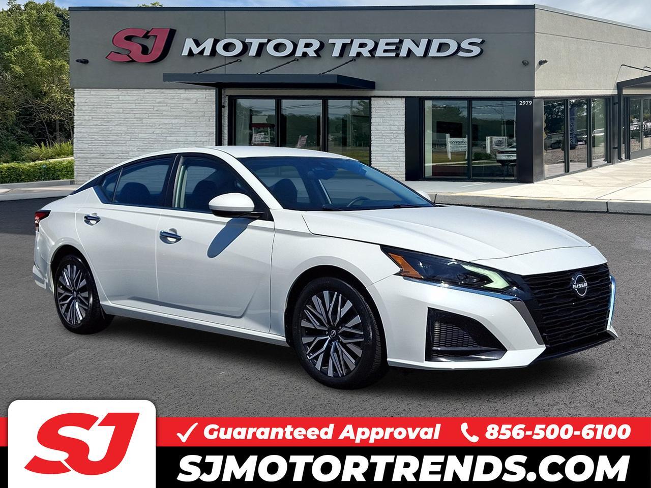 2023 Nissan Altima SV FWD